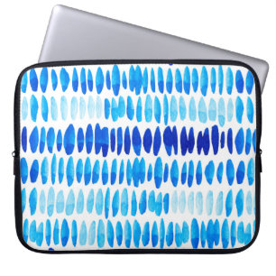 Watercolor seamless pattern with blue raindrops laptop sleeve