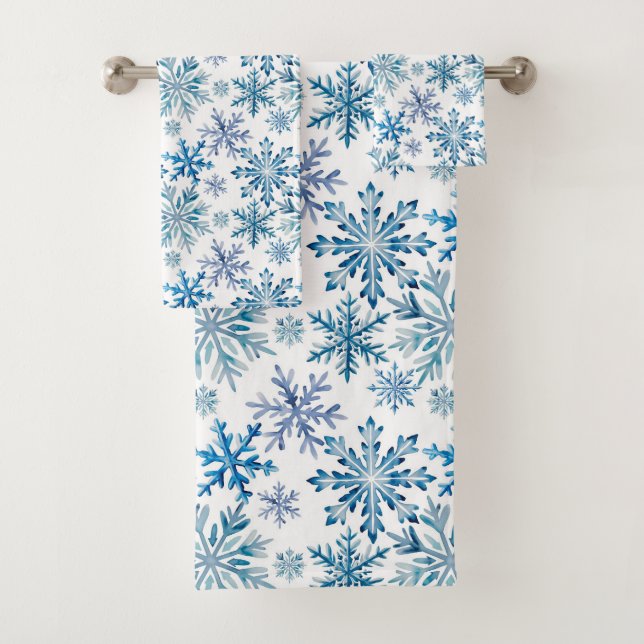 Watercolor Snowflakes Pattern Bath Towel Set (Insitu)