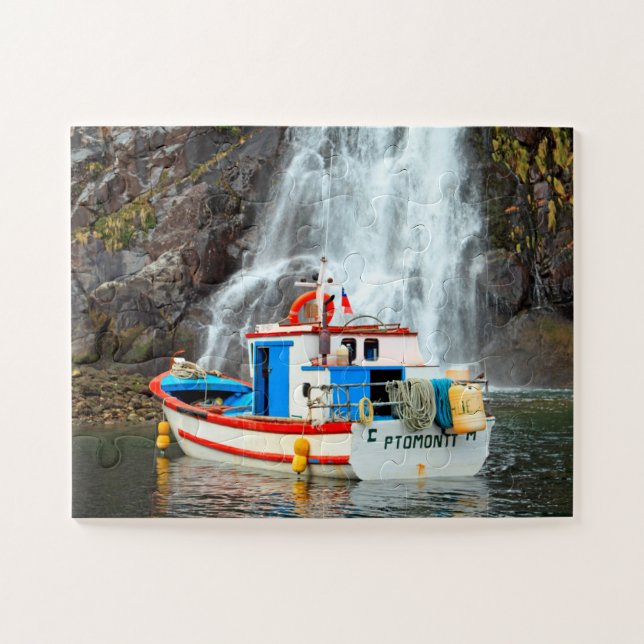 Waterfall & boat 30-pc jigsaw puzzle (Horizontal)
