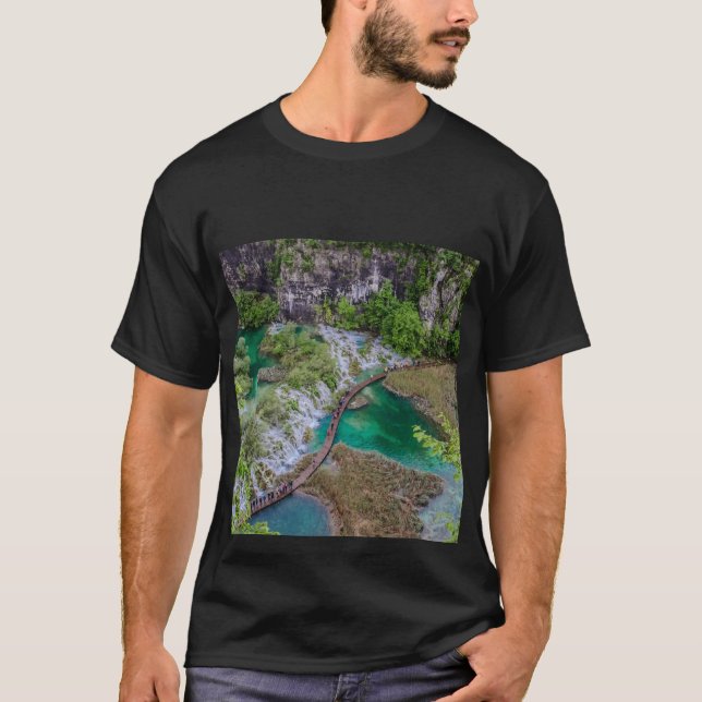 Waterfall cascade of Plitvice lakes park T-Shirt (Front)