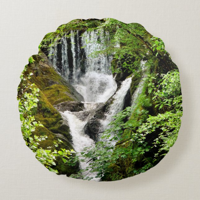 WATERFALLS   ROUND PILLOW (Front)