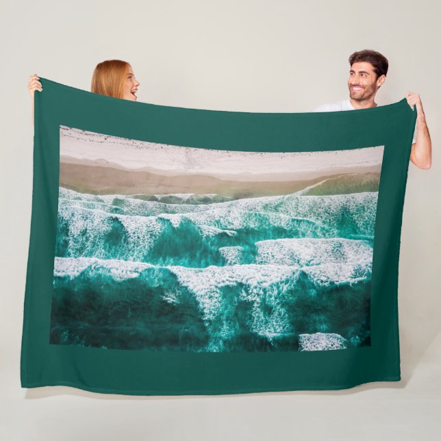 Waves Fleece Blanket (In Situ)