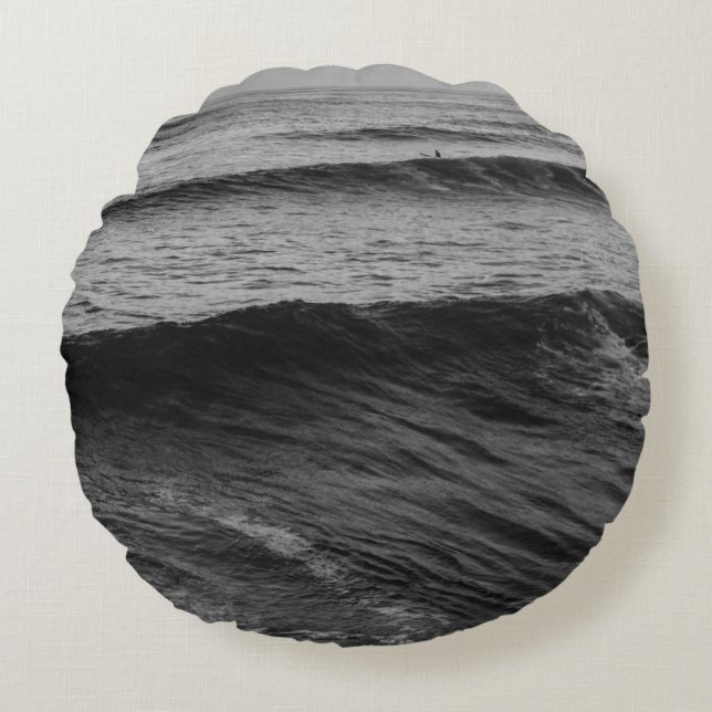 WAVES ROUND PILLOW (Front)
