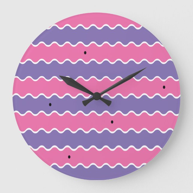 Wavy Pattern Clock (Front)