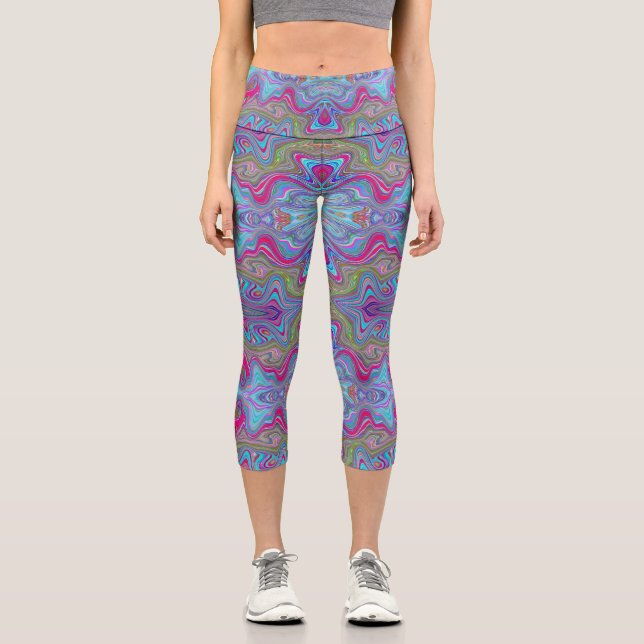Wavy Sky Blue Multicolored Trippy Pattern Capri Leggings (Front)