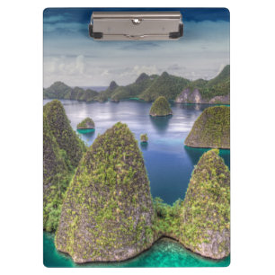 Wayag Island landscape, Indonesia Clipboard
