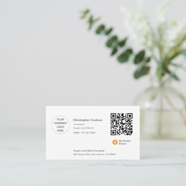 We Accept Bitcoin qr code white Business Card (Standing Front)