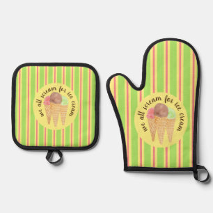 We All Scream For Ice Cream Oven Mitt & Pot Holder Set