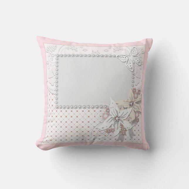 Wedding bouquet throw pillow (Front)
