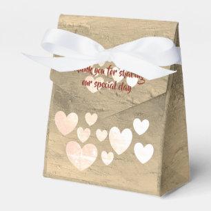 wedding cake box by dalDesignNZ