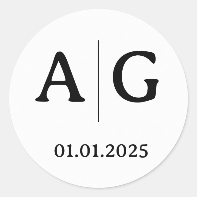 Wedding Couple Initial Labels | Round White (Front)