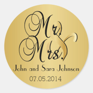 Wedding for the Mr & Mrs   Personalize Classic Round Sticker