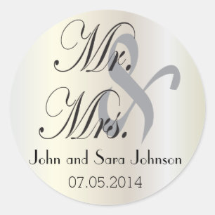 Wedding for the Mr & Mrs   Personalize Classic Round Sticker