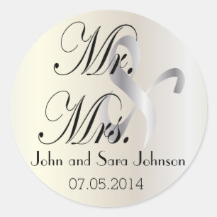 Wedding for the Mr & Mrs   Personalize Classic Round Sticker