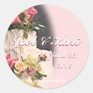 WeddingCakeSticker-customize Classic Round Sticker