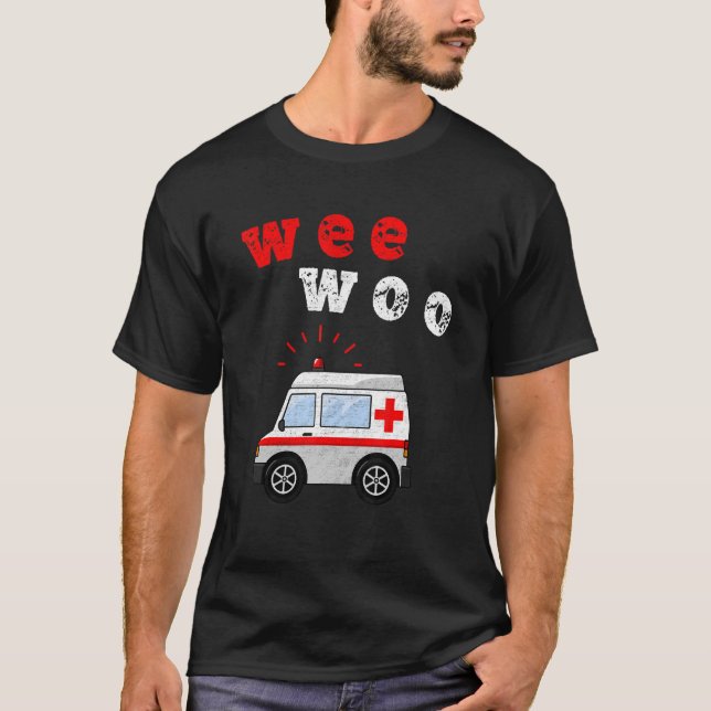 Wee Woo   Bus Ambulance AMR Retro EMT Paramedic T-Shirt (Front)