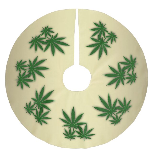 Weed Leaf Brushed Polyester Tree Skirt (Front)