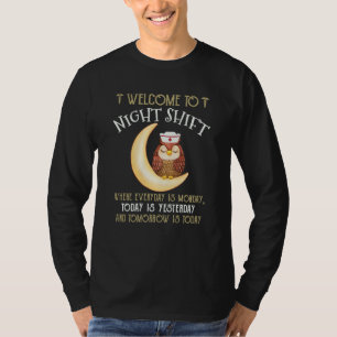 Welcome To Night Shift Nurse Retro Love Stethoscop T-Shirt