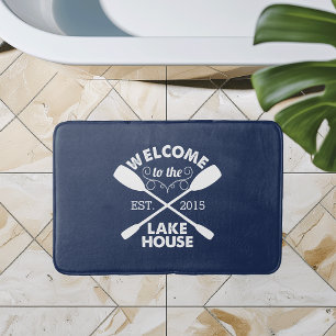 Welcome to the Lake House   Rustic Canoe Paddles Bath Mat