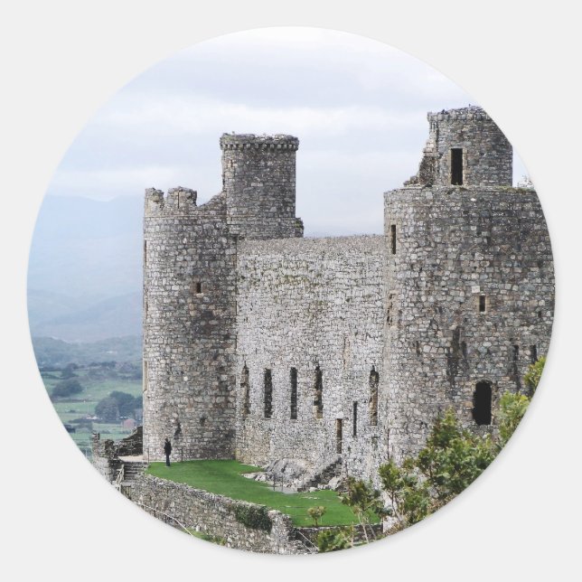 WELSH CASTLES CLASSIC ROUND STICKER (Front)