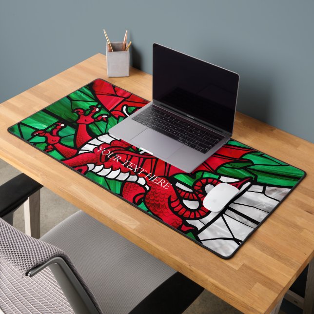 Welsh Flag with Red Dragon  Desk Mat (Office 2)