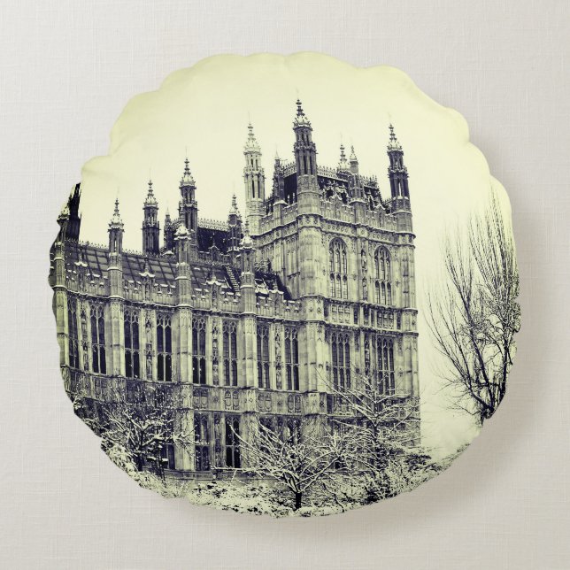Westminster, Parliament, Winter London - British Round Pillow (Front)