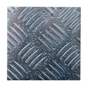 Wet diamond plate ceramic tile