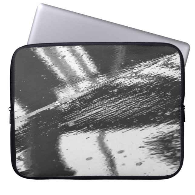 Wet surface laptop sleeve (Front)