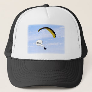 Whee ! Parapentisme dans le casquette de nuages