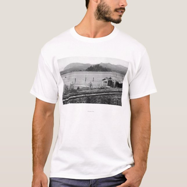 Wheeler, Oregon Nehalem Bay & Neah-Kah-Nie T-Shirt (Front)