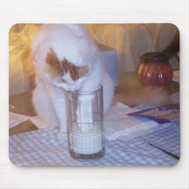 "WHERE" ARE THE OREOS? MOUSE PAD (Front)