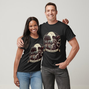 Whimsical Colonial Raccoon Art – South Carolina T-Shirt