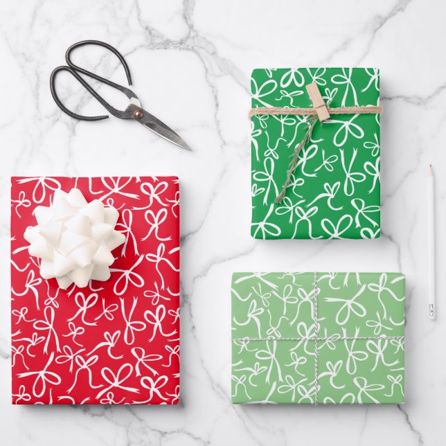 Whimsical Cute Red Green Bows Pattern Xmas Gift Wrapping Paper Sheet (Front)