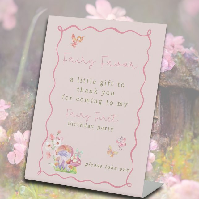 Whimsical Fairy First Birthday Party Favour Pedestal Sign (Whimsical Fairy First Birthday Party Favor Pedestal Sign
)
