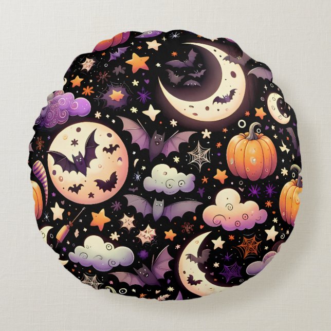 Whimsical Halloween Night Sky Pattern Round Pillow (Front)