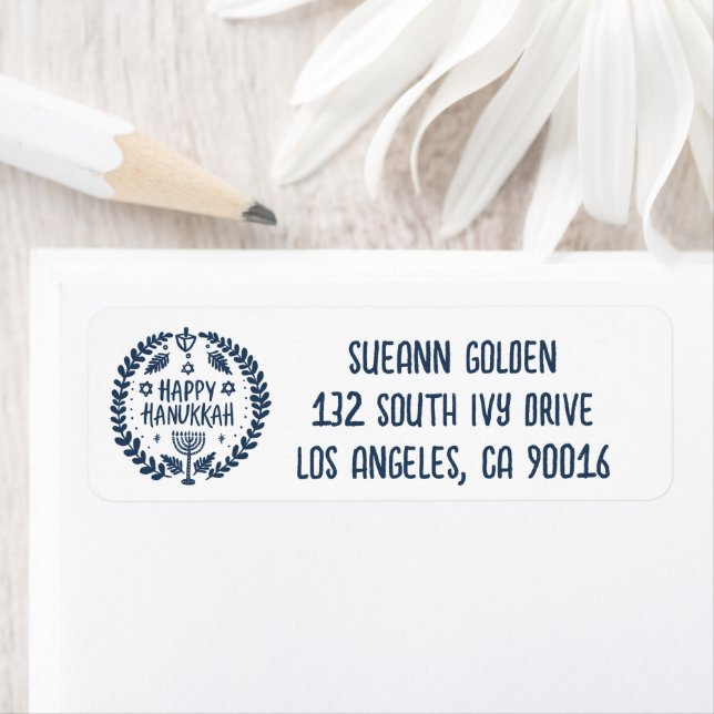 Whimsical Hanoukka Holiday Menorah Custom MAIL (En situation)