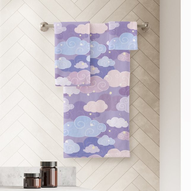Whimsical Pastel Clouds et étoiles Motif (Whimsical Purple Sky & Clouds Pattern Bath Towel Set)