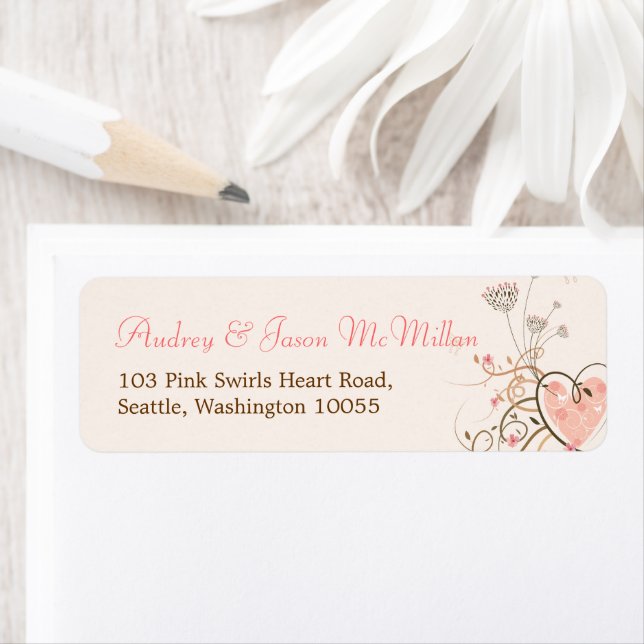 Whimsical rose sucré Coeur papillon florale chic (En situation)