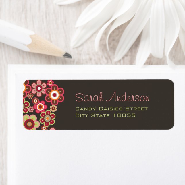 Whimsical Sweet Pink Candy Daisies Flower Pattern (Insitu)