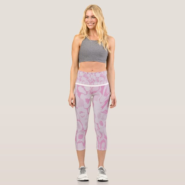 Whimsical Watercolor Wildflower Pattern Women's Le Capri Leggings (Front)