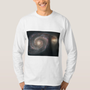 Whirlpool Galaxy (Space) (Universe) (Messier 51A) T-Shirt