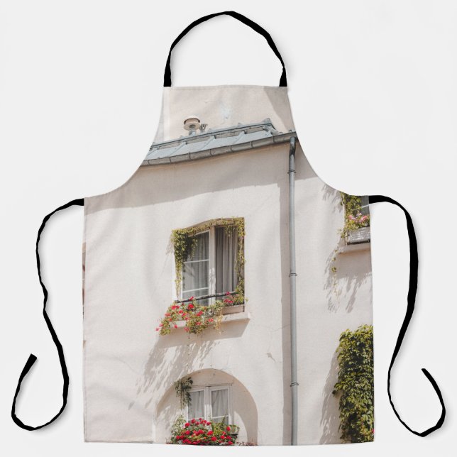 WHITE AND BROWN CONCRETE HOUSE APRON (Front)