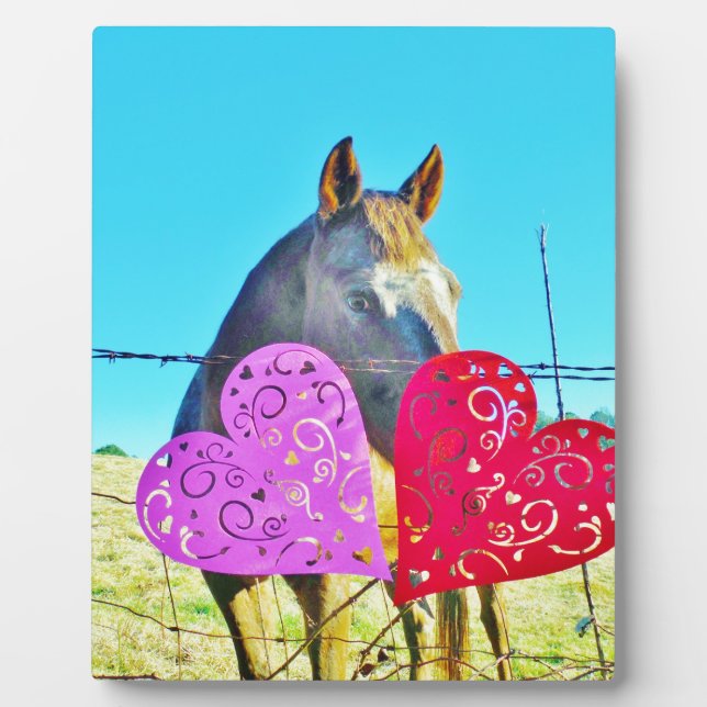 White and Brown horse Valentine Hearts Plaque (Front)