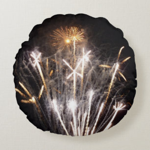 White and Gold Fireworks II Patriotic Celebration Round Pillow
