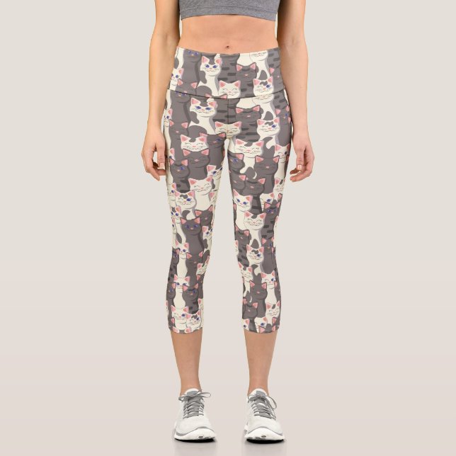 White and grey cats pattern capri leggings (Front)