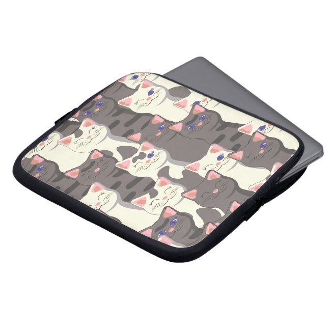 White and grey cats pattern laptop sleeve (Front Top)