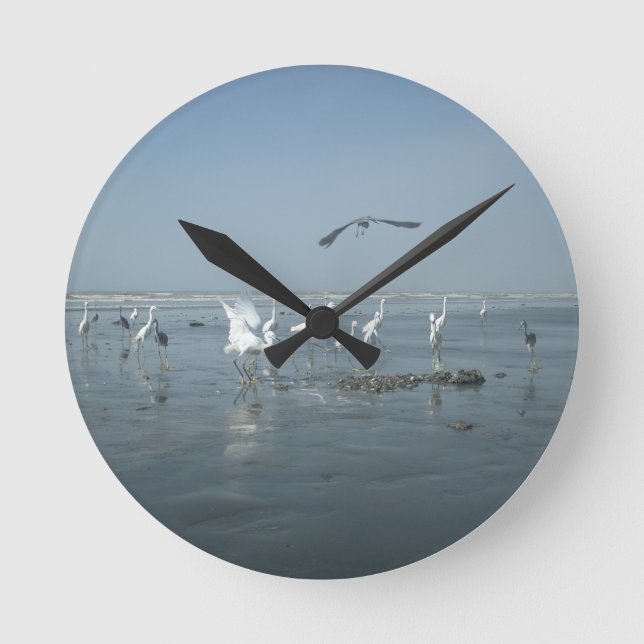 White birds featehres hakuna matata.JPG Round Clock (Front)