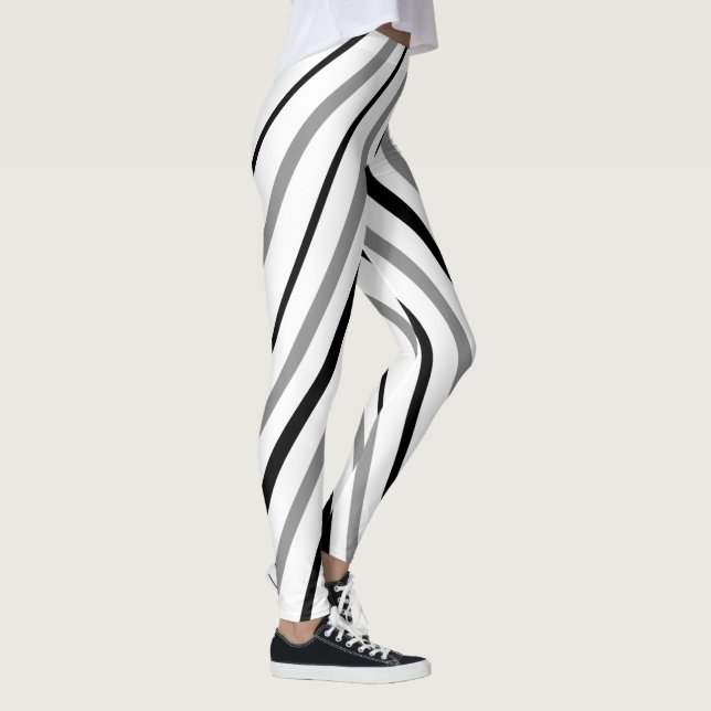 White Black Grey Chevron Stripe Pattern Leggings (Right)