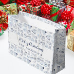 White blue knitted winter wear Christmas Large Gift Bag<br><div class="desc">White background with a pattern in blue of knitted mittens,  socks and beanies.  Personalize and add your name. Text; Merry Christmas
Perfect both for gift wrapping and as a Christmas Party favour bag,  goodiebag.</div>