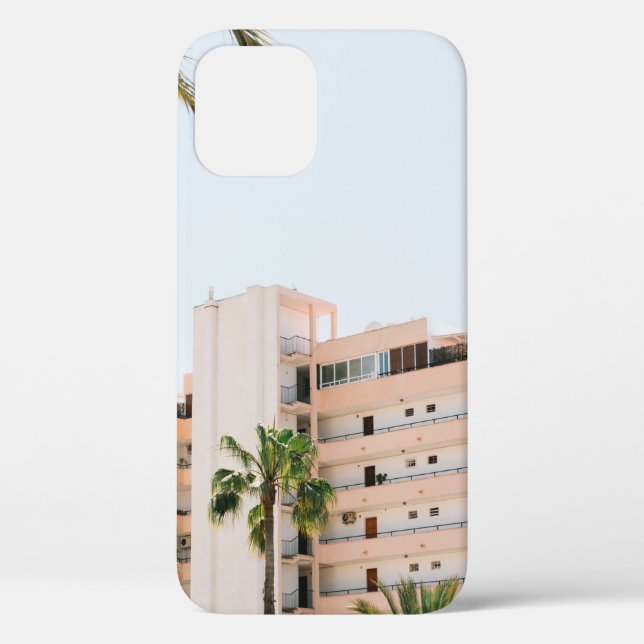 WHITE CONCRETE BUILDING BESIDE GREEN PALM TREE UND Case-Mate iPhone CASE (Back)
